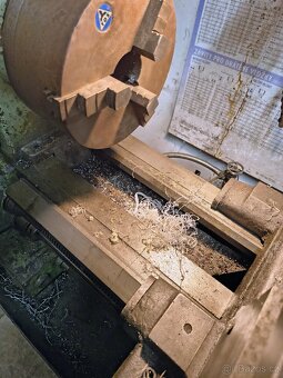 Soustruh TOS SR 200 - 6