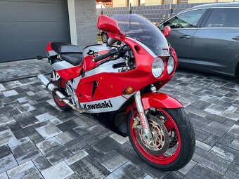 Kawasaki ZXR 750 H - 6