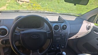 Ford Fusion - 6