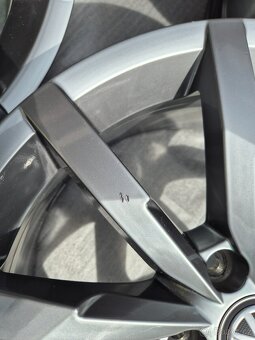 5x112 r18 Vw Passat B8 R line -Monterey - 6