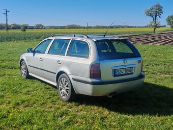 Škoda Octavia RS Combi LPG - 6