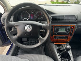 Volkswagen Passat 1.9TDI 96Kw Comfort - 6