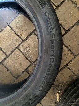 Pneu 245/45r19 - 6