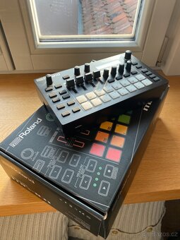Prodávám Synth: MC-101 Roland - 6