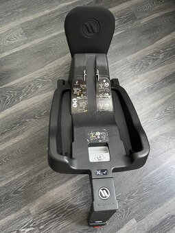 Avionaut Cosmo + Isofix základna IQ - 6