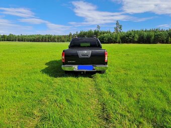 Nissan Navara 2,5 DCi - prodej - 6