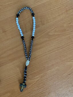 Náramky a růžence - 6