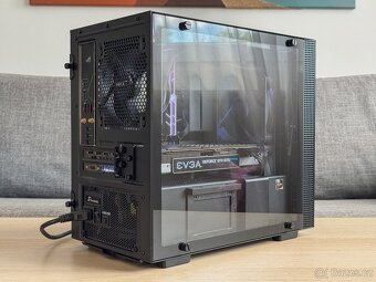 HERNÍ PC - Ryzen 7 2700X / 16GB DDR4 / 500GB SSD / GTX 1070 - 6