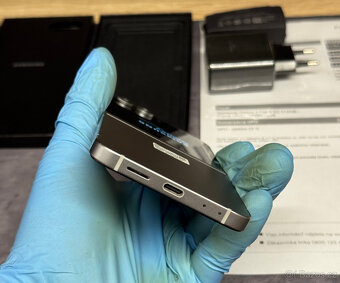 Zánovný Samsung Galaxy Z Flip6 12GB/512GB - záruka - 6