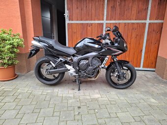 Yamaha FZ6 Fazer S2 - 6
