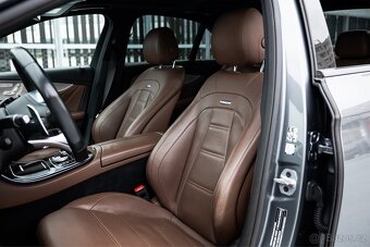 Mercedes-AMG E63 - 6