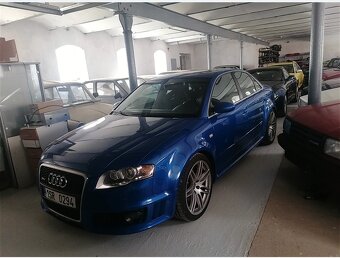 Prodám Audi RS4 4.2 V8 Exclusive B7 Quattro - 6