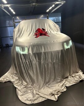 Land Defender 110 X-DYNAMIC SE D300 AT MY2025 - 6