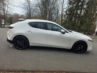 Mazda 3 BP 2019 2.0 - 6
