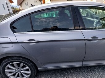 Rozpredám Passat b8 - 6