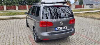 Volkswagen Touran Highline 1.6 tdi - 6