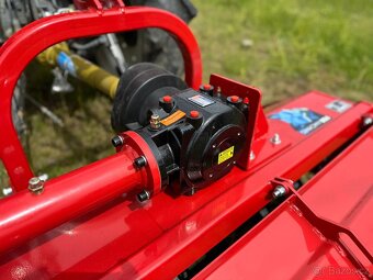 Kladívkový mulčovač za traktor EFGC - 6