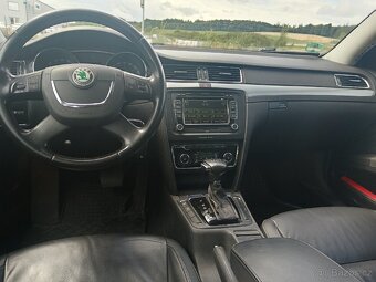 Skoda superb 2,0TDI 125KW DSG - 6