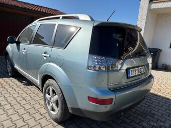 Mitsubishi Outlander 4x4, 2,0tdi-, r. 2010, klimatronic - 6