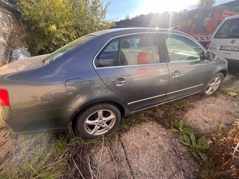 Volkswagen Jetta 2007 - 6