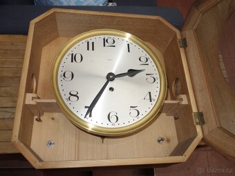 Staré hodiny Kienzle, školní či nádražní - 6