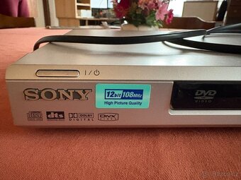 180 DVD + DVD přehrávač SONY - 6