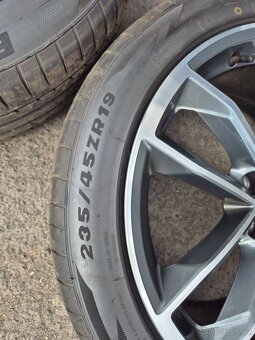235/45 r19 Letni sada pneu dot 23 - 6