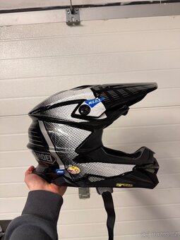 MX HELMY SHOEI VFX-WR - 6