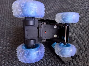 RC auto ATOMIC WHIRLWIND - 6