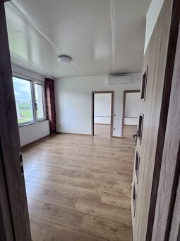 Pronájem prostorného bytu 2+1 (3kk) v RD, 63m2, s vlastním p - 6