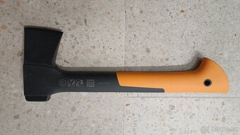 Sekera Fiskars x7 - 6