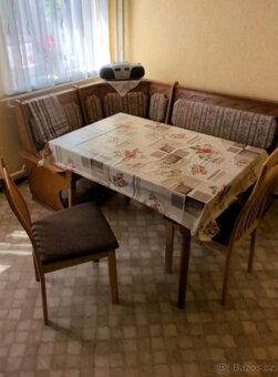 Dubová kuchyně s lavicí, stolem a židlemi, 4787 - 6