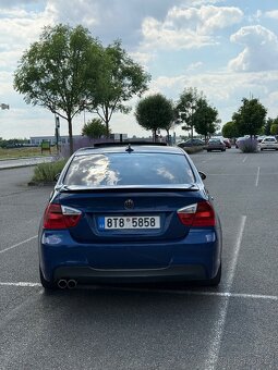 Bmw E90 330XD - 6