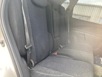 hyundai tucson sedadla-interier - 6