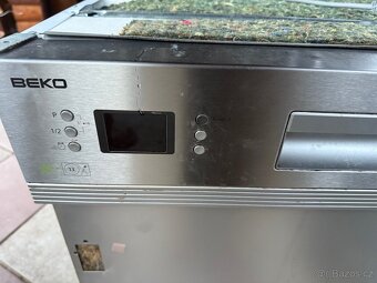 Vestavná myčka BEKO DSN 6841 FX - 6