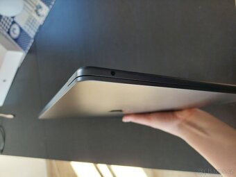 Macbook air 15" 24gb ram, 1tb ssd - 6