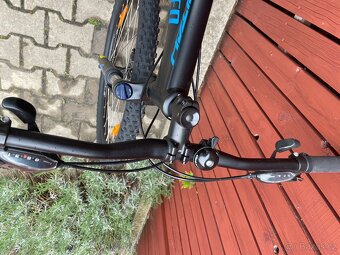 Horské kolo Specialized Pitch 27,5 - 6