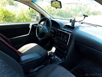 Opel Astra G coupe 1.6 55 kW - 6