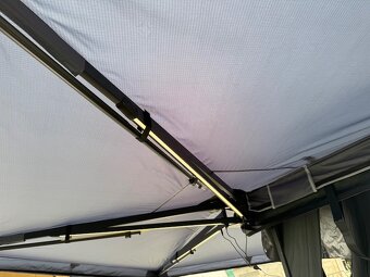 Markýza na auto samonosná PROOFF 270° ( 2 m + 2,5 ),LED osv. - 6