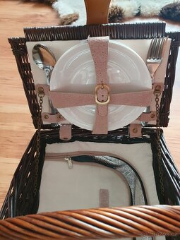 Piknikový koš s chladící taškou pro 2 osoby - 6