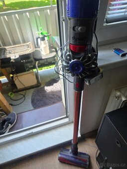 DYSON V 8 ABSOLUTE - 6