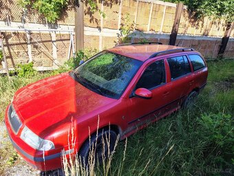 Škoda Octavia I na náhradní díly - 6