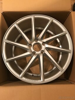 Vossen CVT 19x8,5" ET45 5x112 - 6