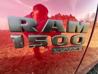 RAM 1500 CLASSIC SPORT 5.7 HEMI 295 Kw LPG - 6
