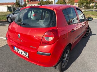 Renault Clio 1.5 DCI 63kw - 6