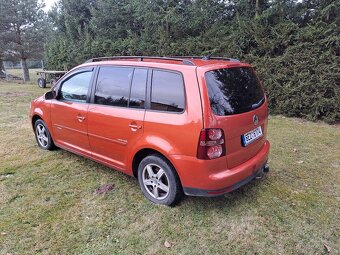 Volkswagen Turan 1.4 TSI 7 míst - 6