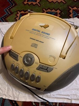 Radiomagnetofon + CD, walkman, reproduktory, CD player - 6