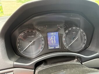 Škoda octavia 1.8 tsi 118kw - 6