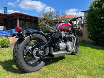 Triumph Bonneville Bobber 1200 - 6