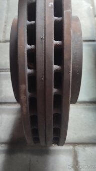Brzdové destičky a kotouče Touran - 6